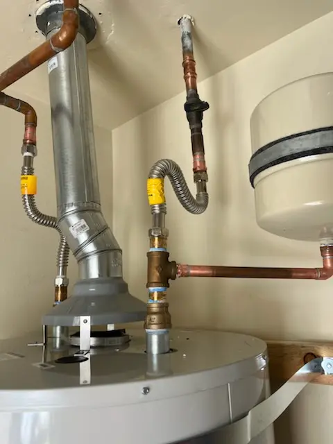 Water heater installation and plumbing repair in Berkley Estates